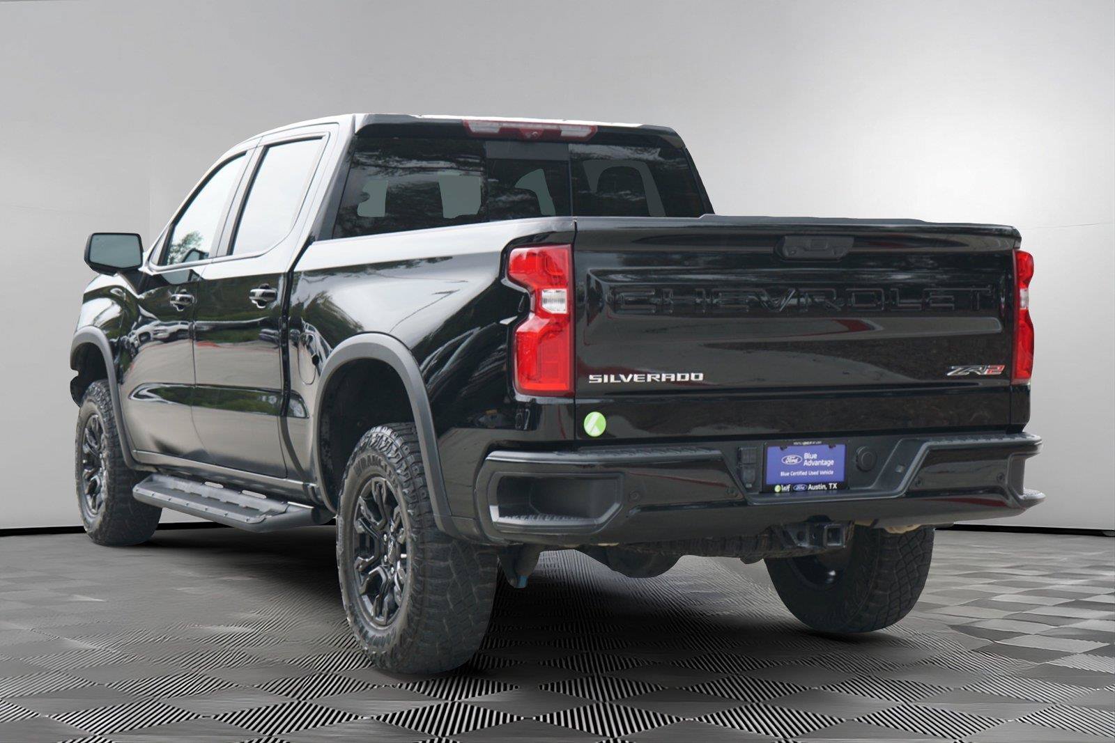 Used 2024 Chevrolet Silverado 1500 ZR2 w/ Technology Package AWD/4WD image 6
