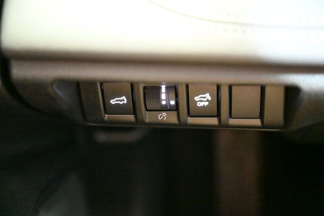 Used 2024 Subaru Outback Limited image 45