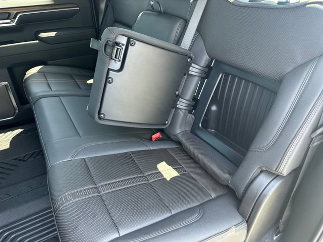 Used 2026 Chevrolet Silverado 1500 High Country w/ Midnight Edition AWD/4WD image 24