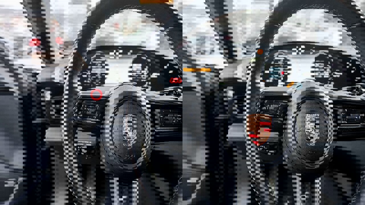 Used 2021 Porsche Taycan 4S image 21