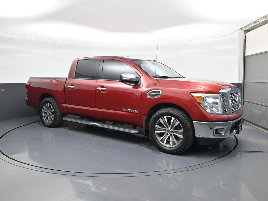 Used 2017 Nissan Titan SL RWD image 1