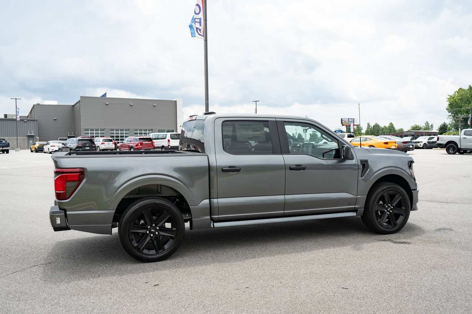New 2026 Ford F150 STX w/ F-150 LOBO Package AWD/4WD image 10