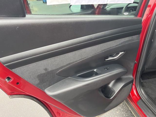 Used 2025 Hyundai Tucson SEL FWD image 12