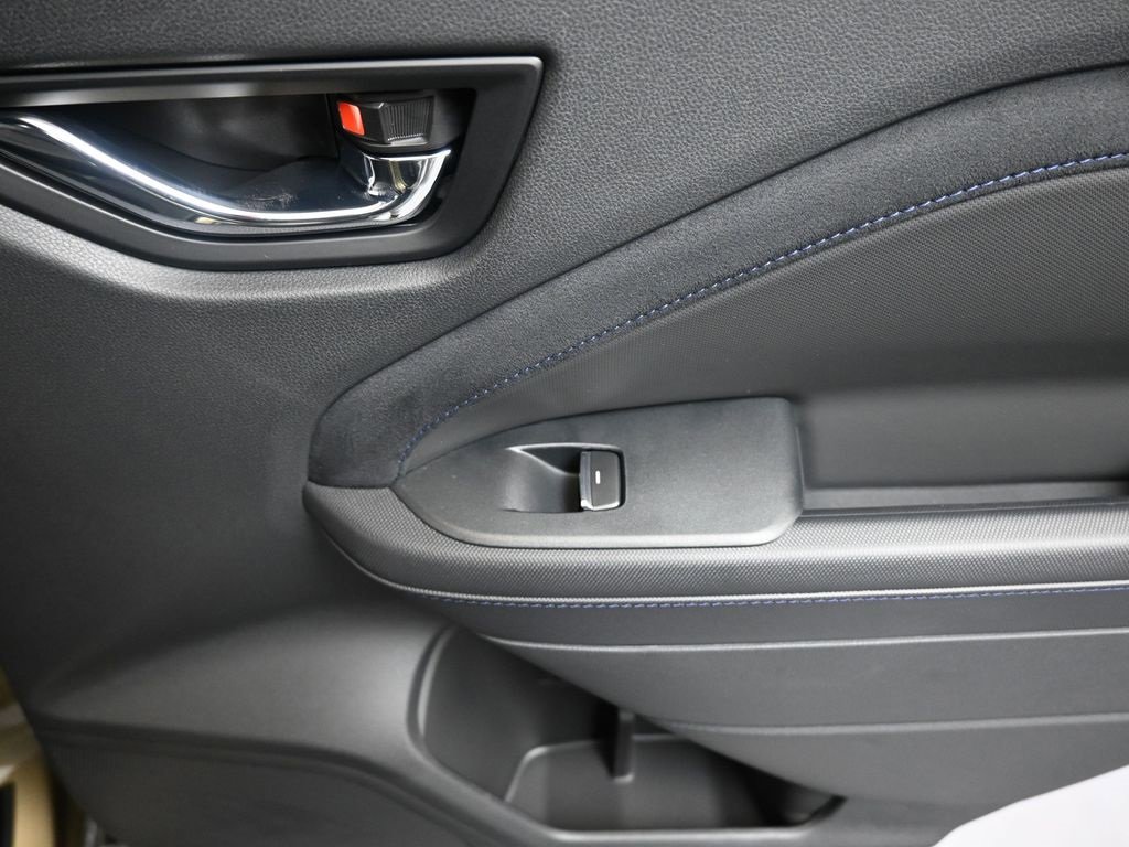 New 2025 Subaru Forester Limited image 15