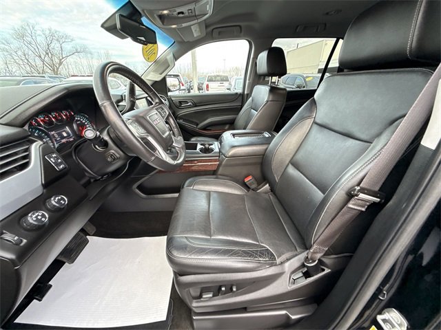 Used 2017 GMC Yukon SLT image 18