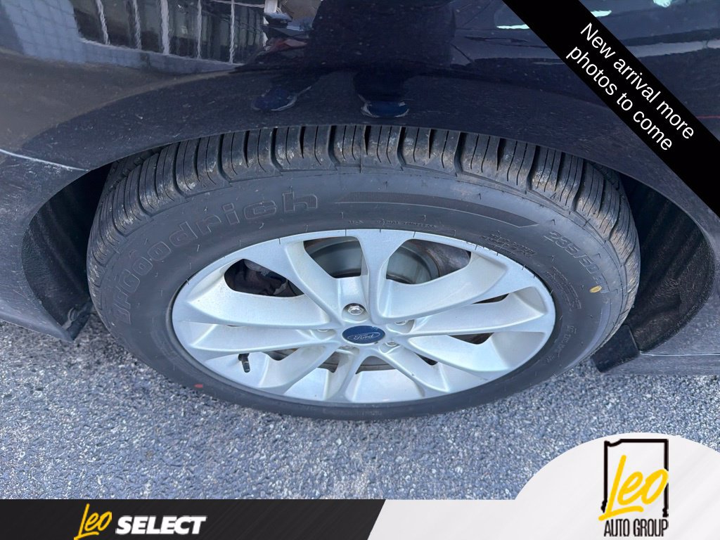 Used 2019 Ford Fusion SEL FWD image 10