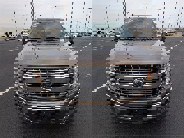 Used 2020 Ford F150 XLT w/ Equipment Group 302A Luxury image 2