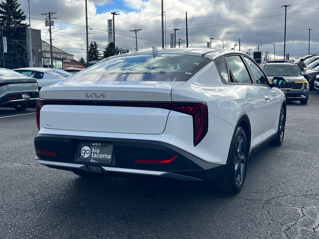 Certified 2025 Kia K4 FWD image 9