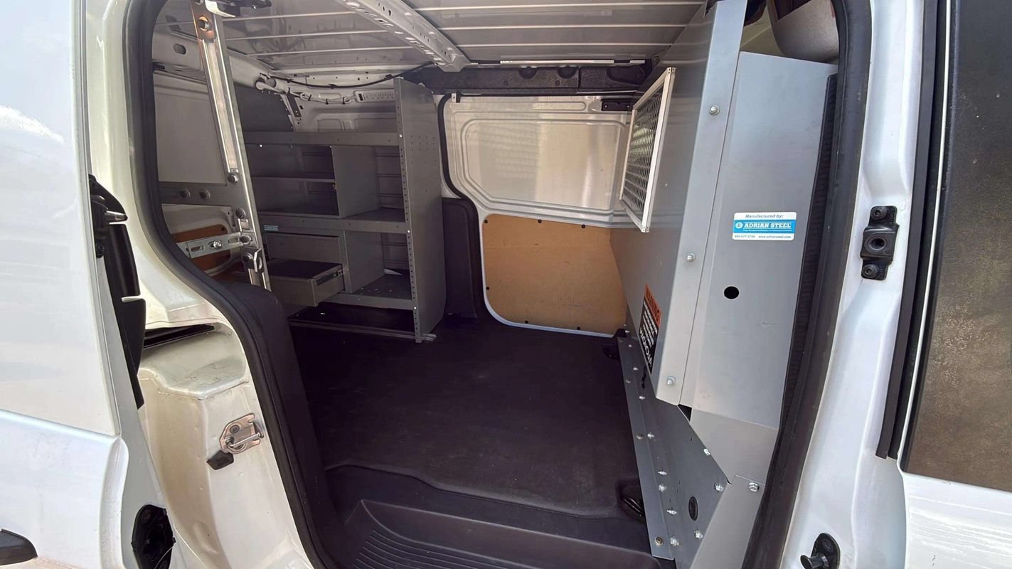 Used 2015 Ford Transit Connect XL FWD image 14