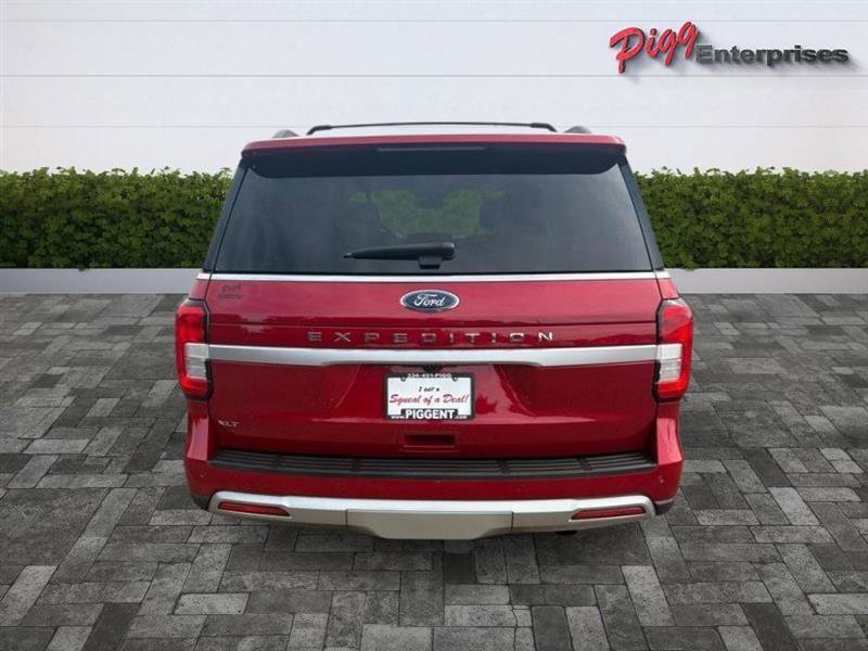 Used 2022 Ford Expedition XLT AWD/4WD image 13