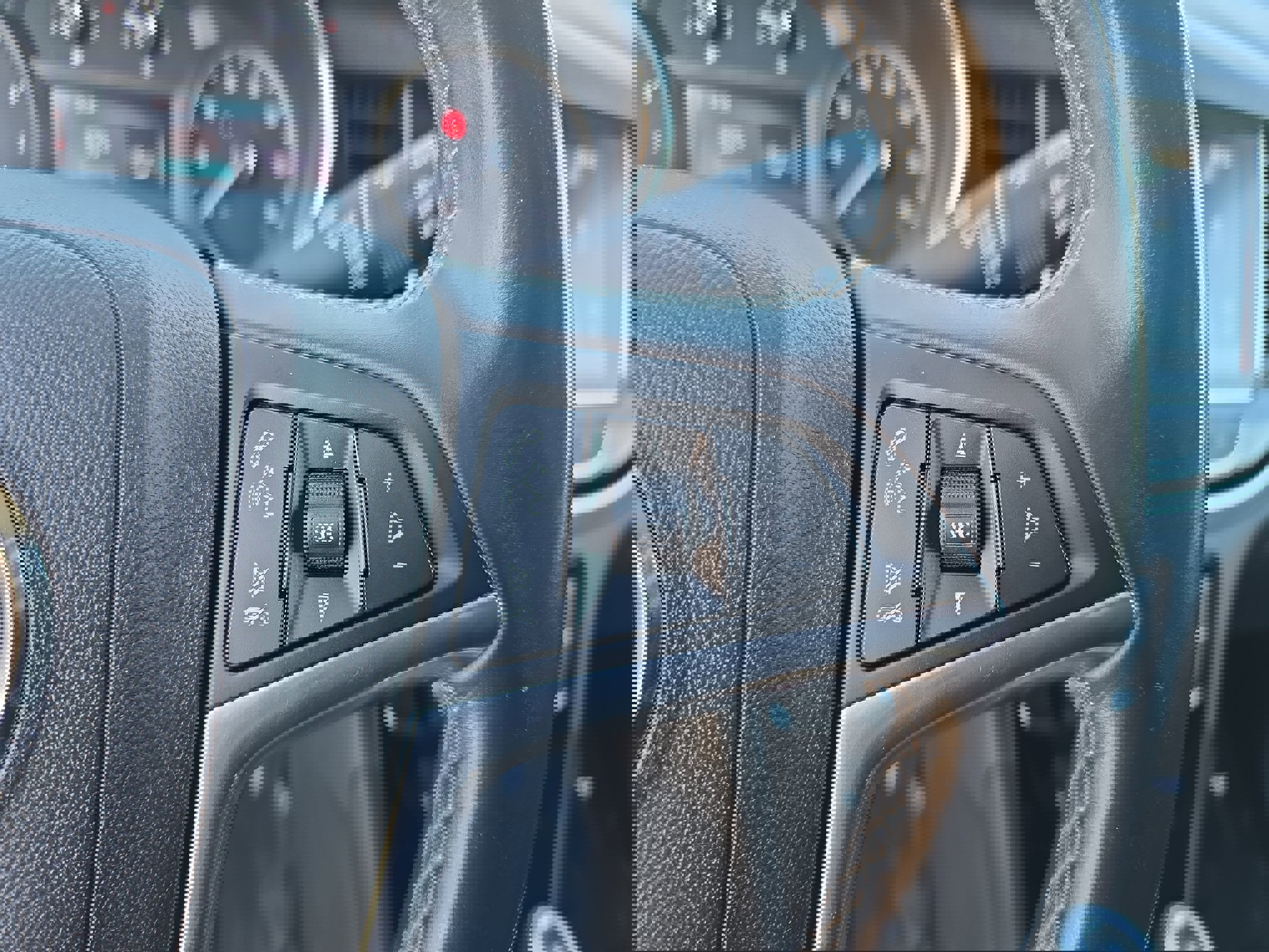 Used 2020 Buick Encore Preferred image 17