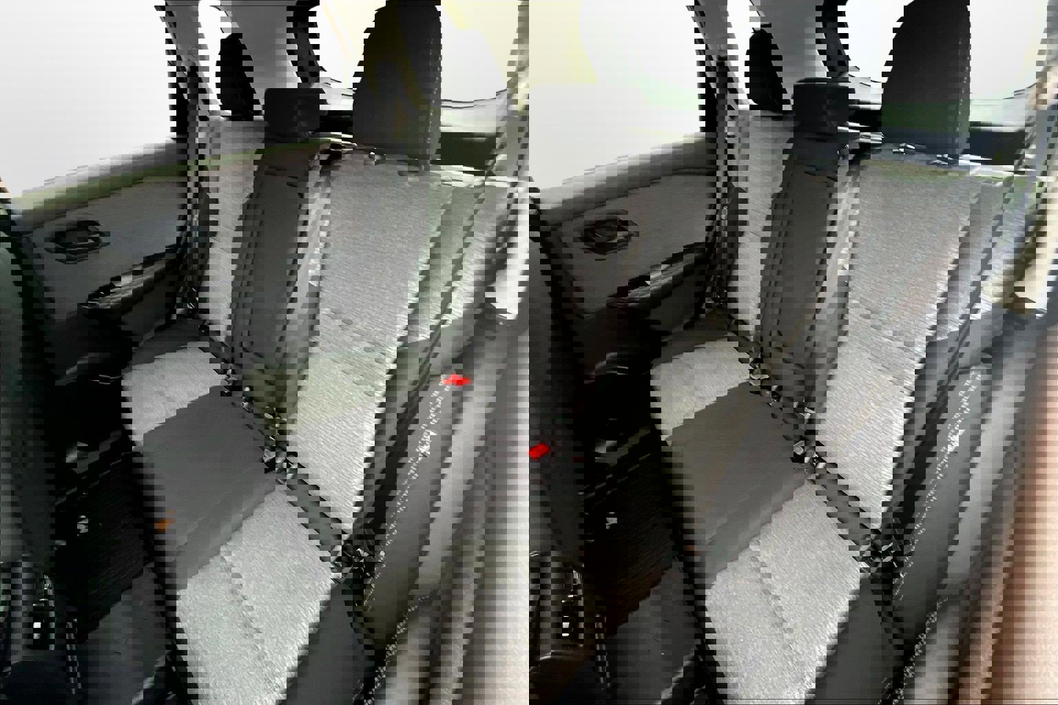 Used 2021 Nissan Rogue S image 18