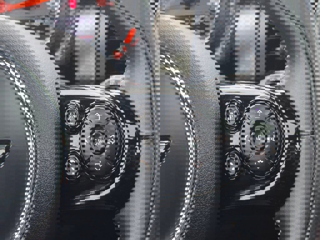 Used 2018 MINI Cooper S image 19