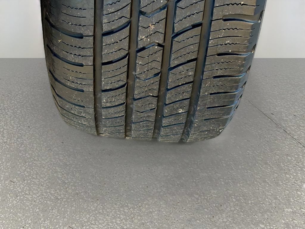 Used 2023 Jeep Grand Cherokee Altitude AWD/4WD image 39