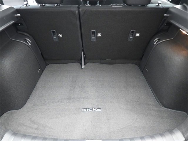 New 2025 Nissan Kicks Play S image 16