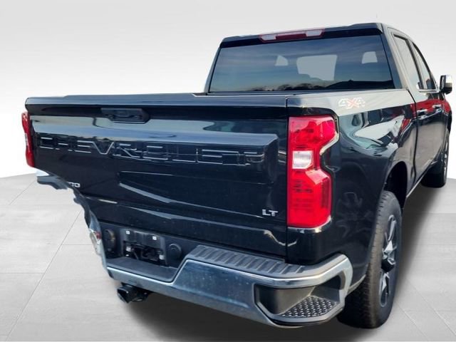 Used 2024 Chevrolet Silverado 1500 LT image 3