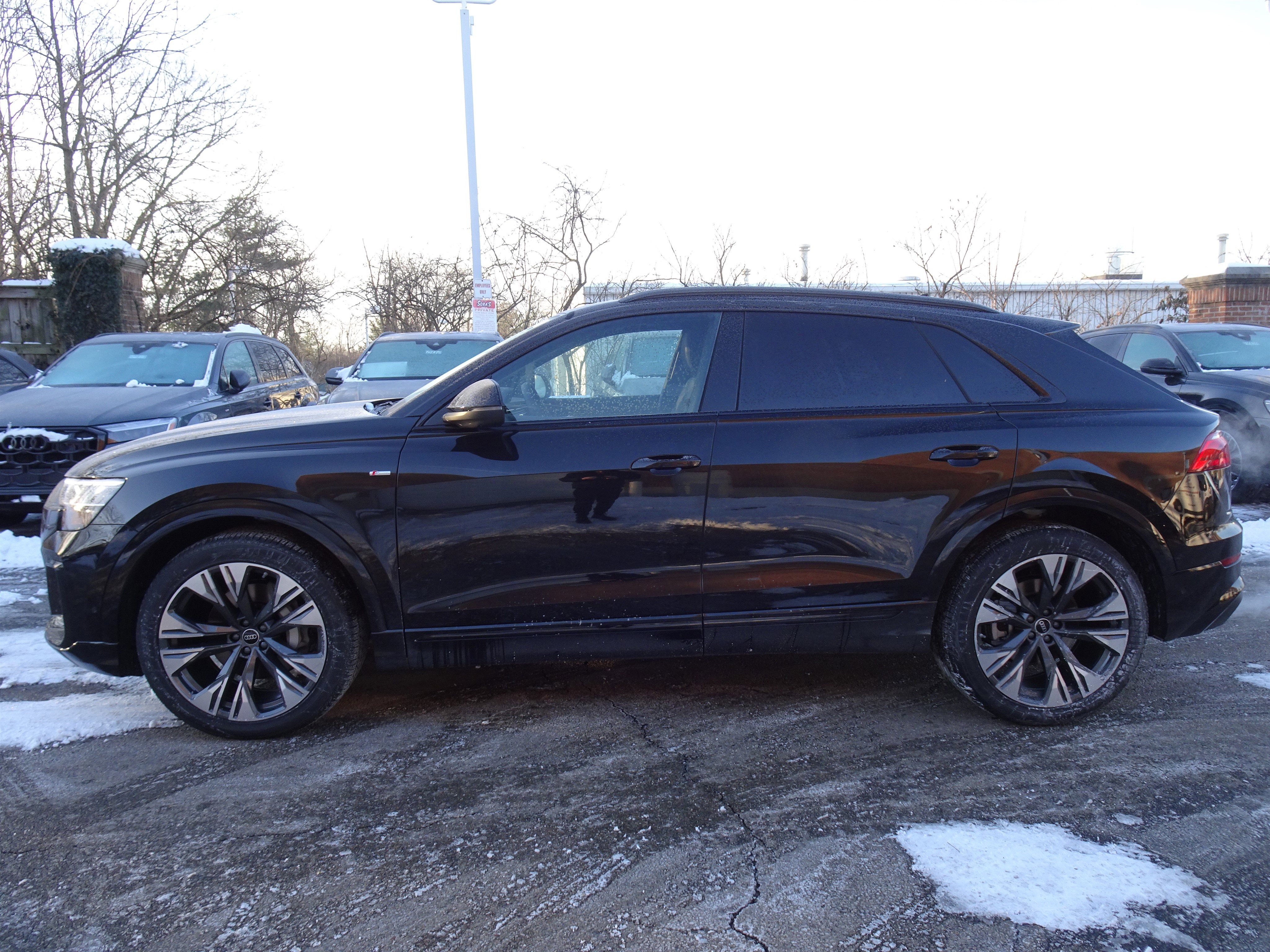 New 2026 Audi Q8 Premium Plus image 2