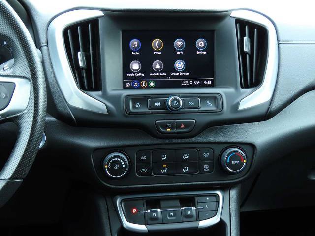 Used 2024 GMC Terrain SLE image 28