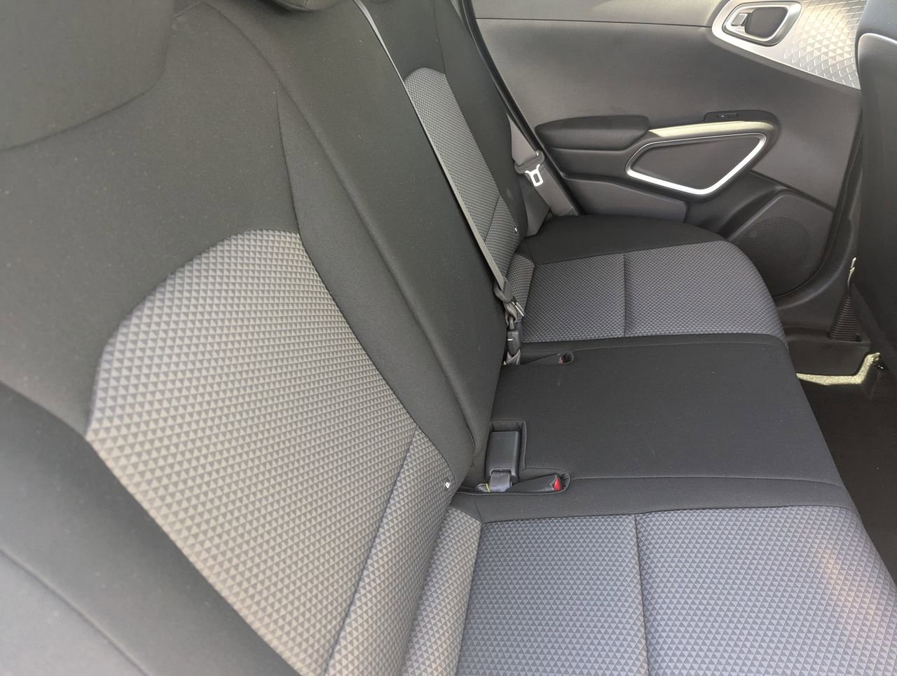 Used 2025 Kia Soul S FWD image 8