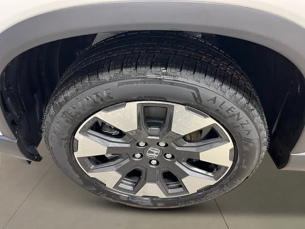 New 2026 Honda Pilot Touring image 11