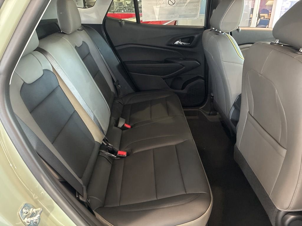 New 2026 Chevrolet Trax ACTIV w/ Driver Confidence Package FWD image 27