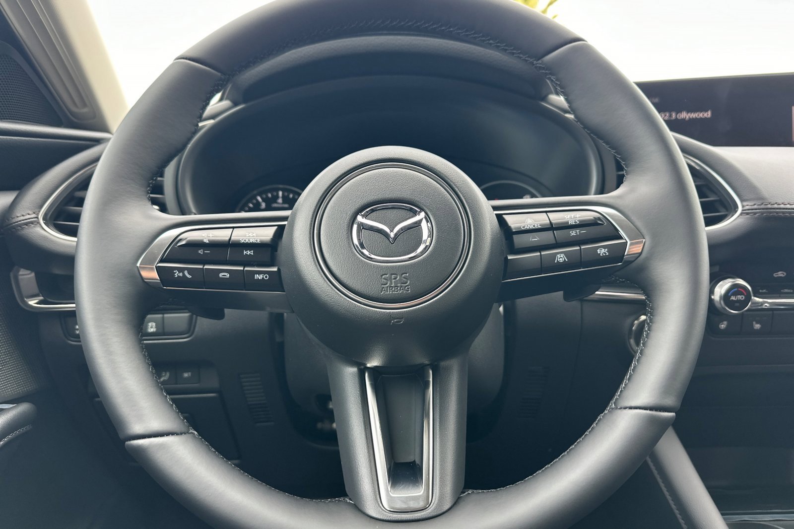 New 2026 MAZDA MAZDA3 2.5 Turbo Sedan w/Premium Plus image 26