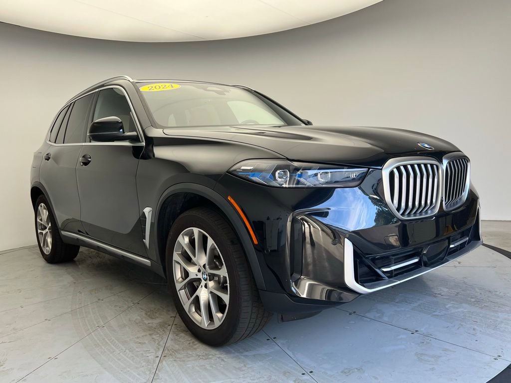 Certified 2024 BMW X5 sDrive40i w/ Premium Package RWD image 2