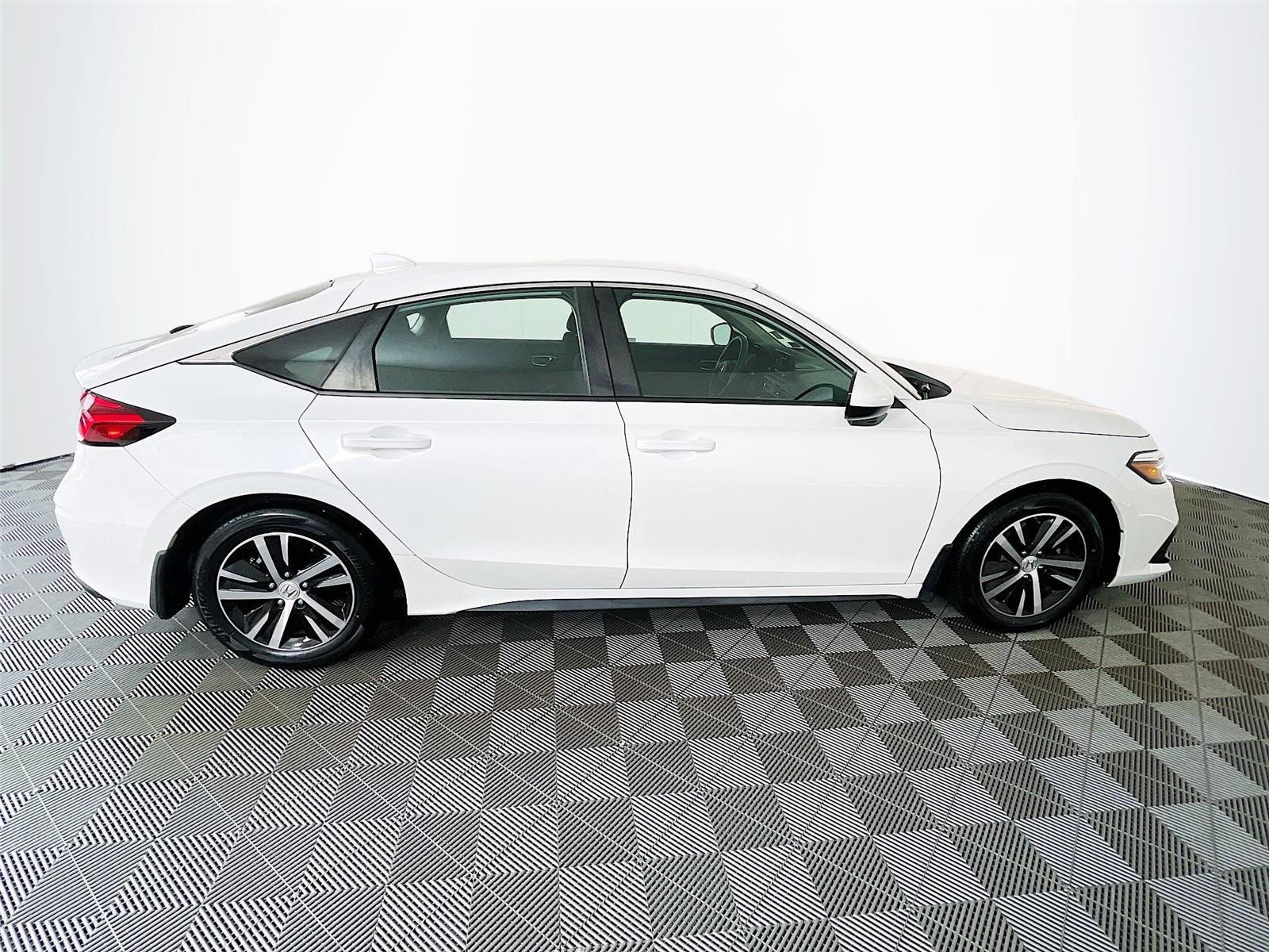 Used 2024 Honda Civic LX image 12