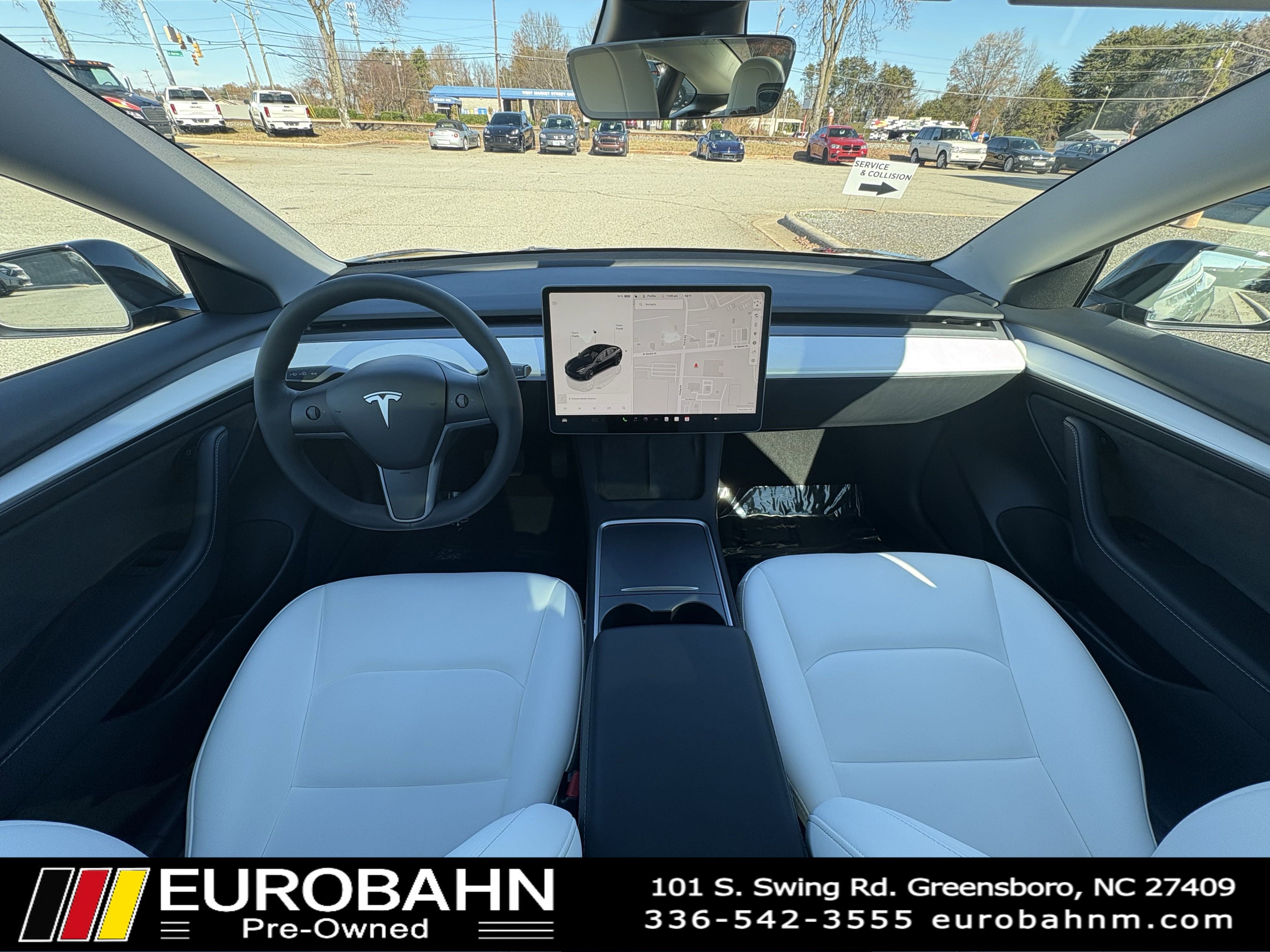Used 2023 Tesla Model 3 Standard Range image 18