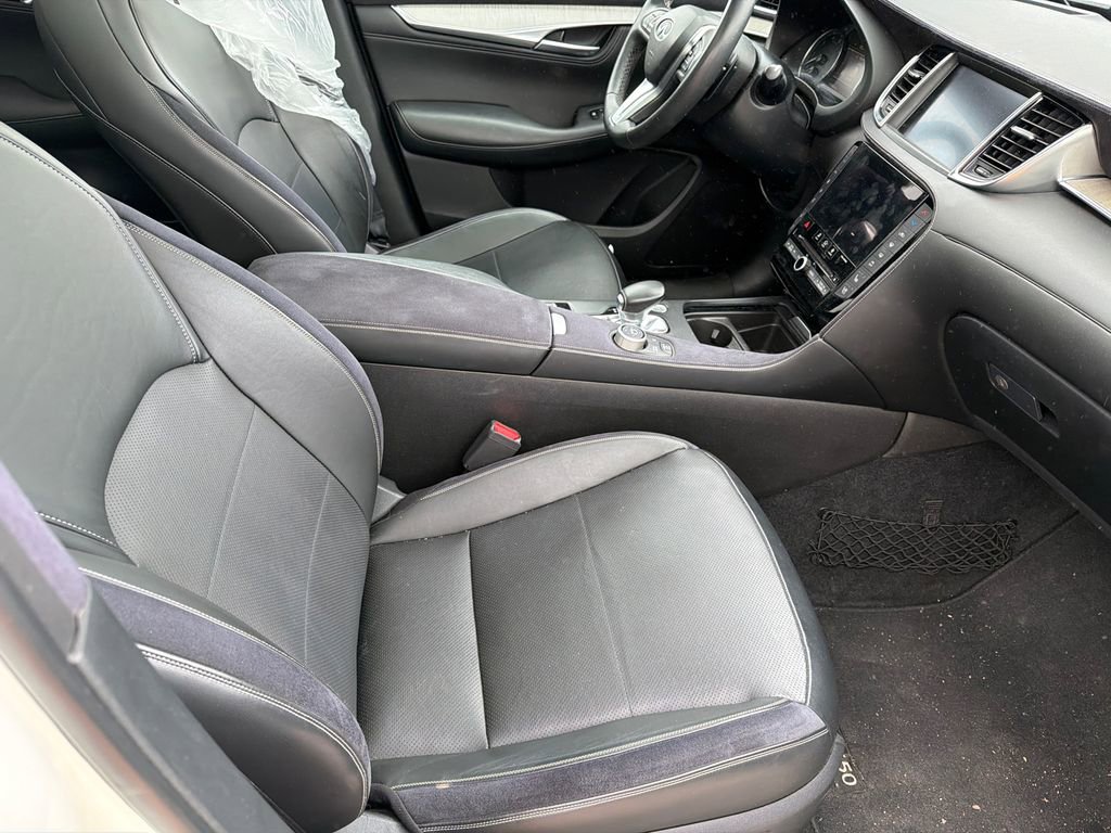 Used 2021 INFINITI QX50 Autograph w/ Cargo Package FWD image 11
