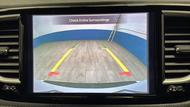 Used 2022 Chrysler Pacifica Touring-L image 13