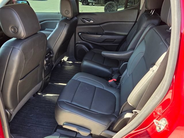 Used 2023 GMC Acadia SLT FWD image 9