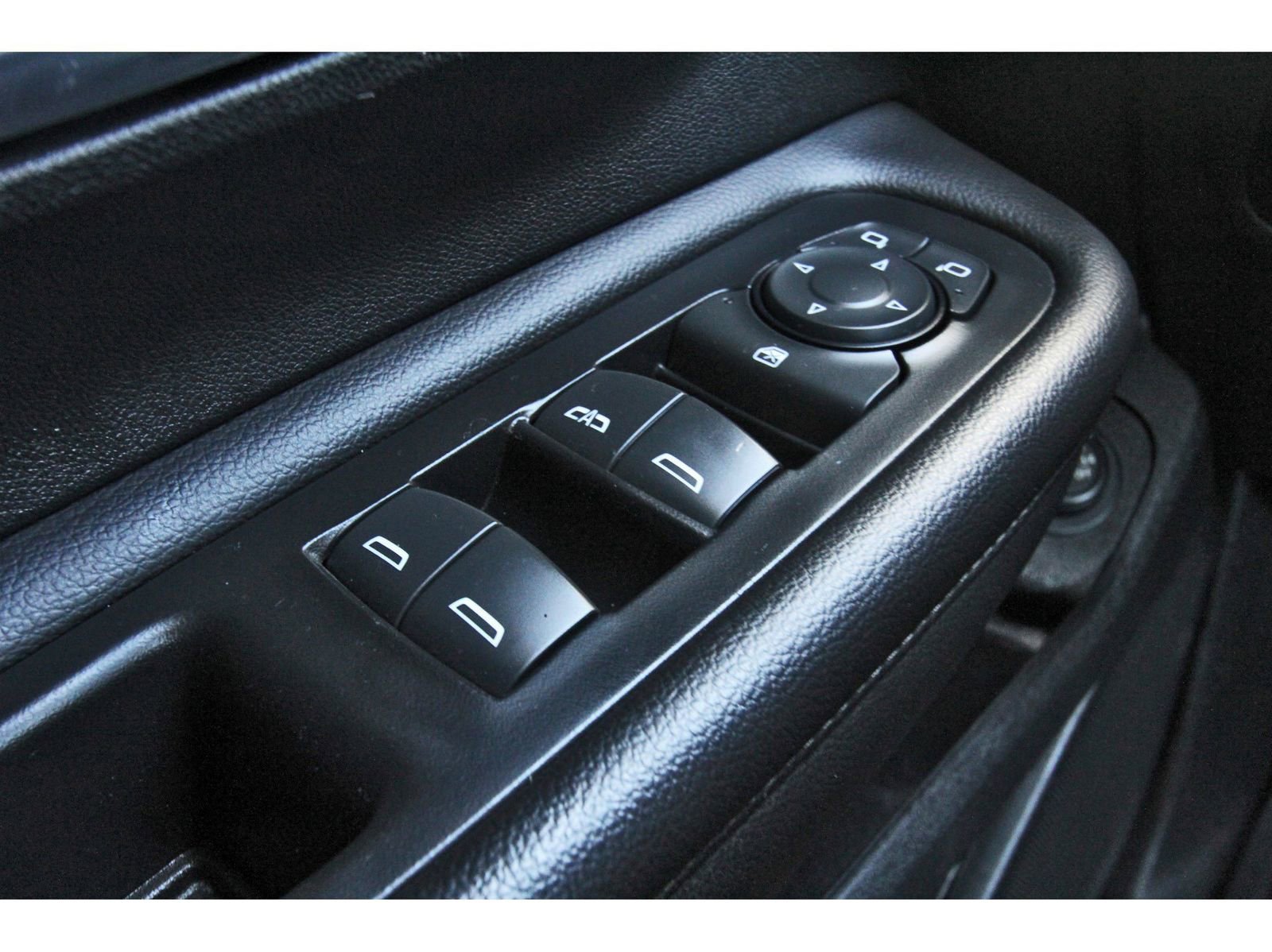 Used 2022 GMC Terrain SLT w/ Tech Package image 24