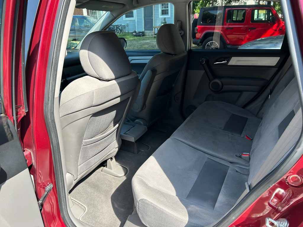 Used 2011 Honda CR-V SE image 10
