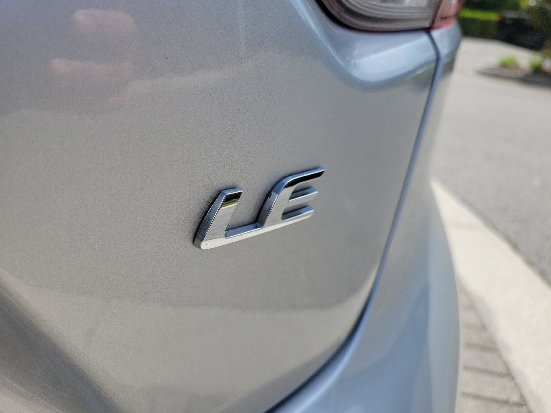 Used 2025 Toyota Corolla LE FWD image 13