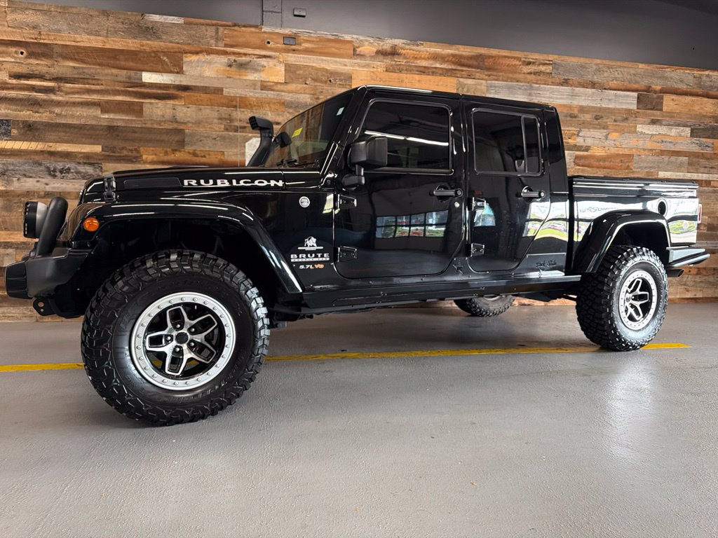 Used 2016 Jeep Wrangler Unlimited Rubicon w/ Connectivity Group AWD/4WD image 20