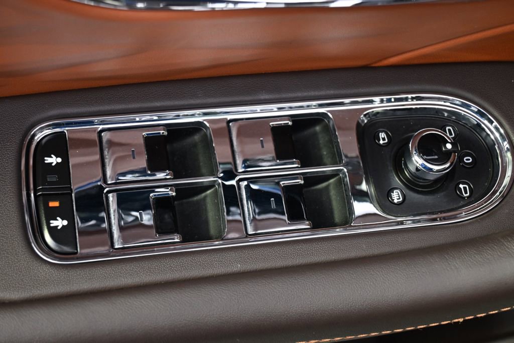Used 2020 Bentley Flying Spur W12 AWD/4WD image 27