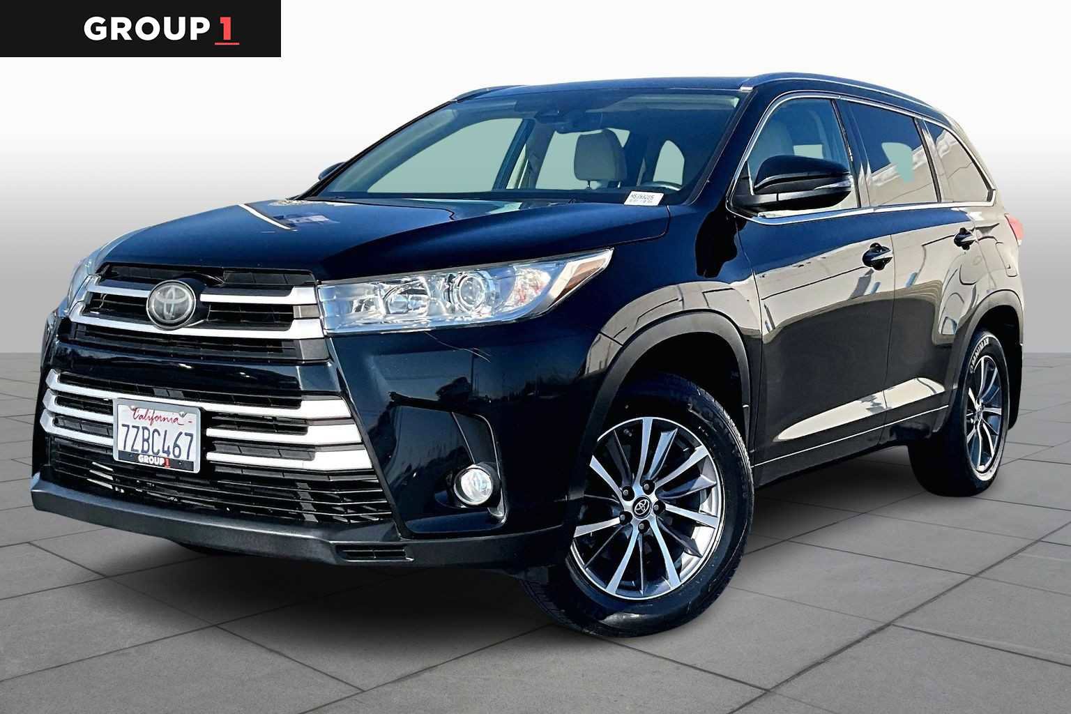 Used 2017 Toyota Highlander XLE image 1