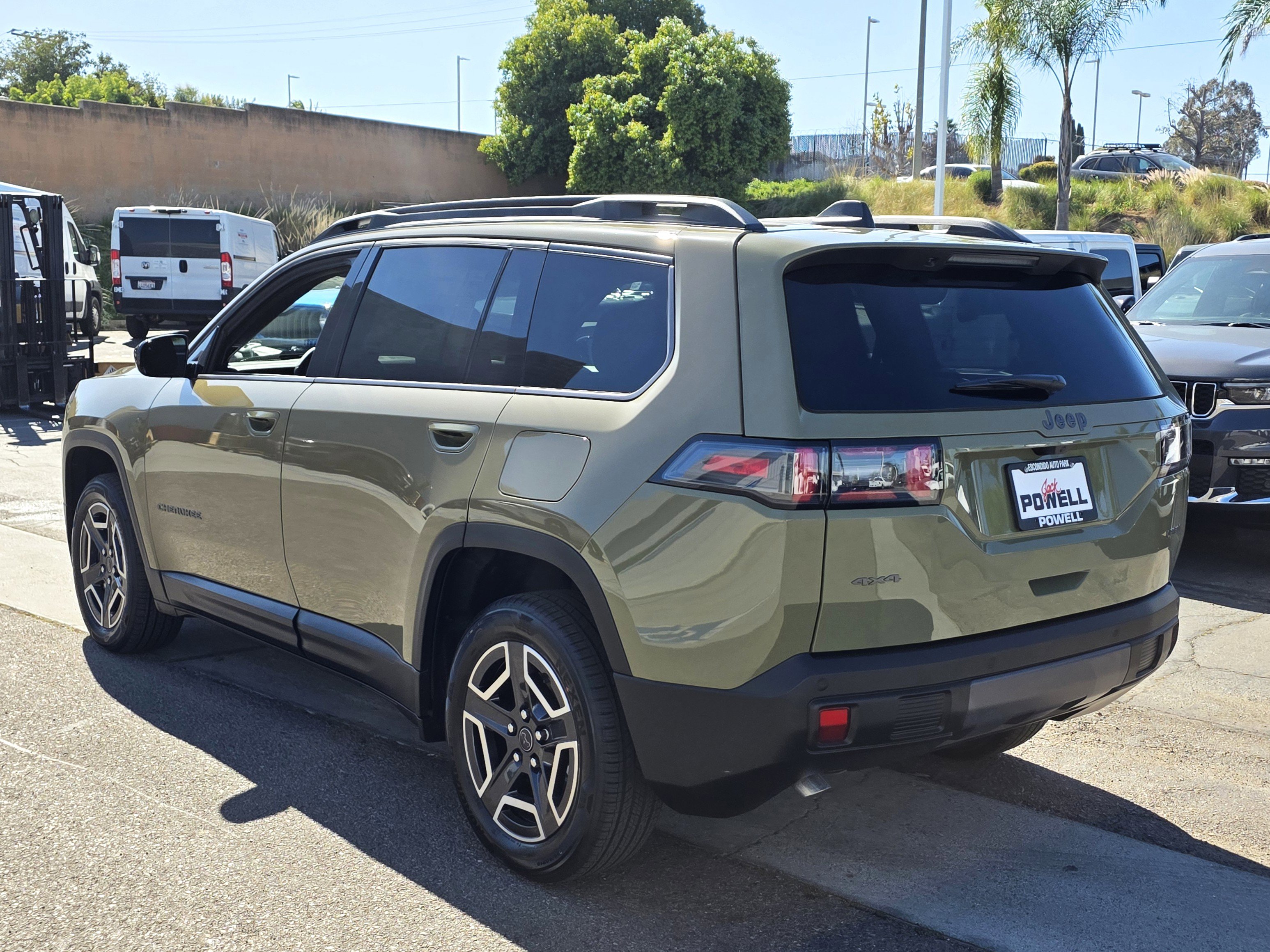 New 2026 Jeep Cherokee Laredo AWD/4WD image 3