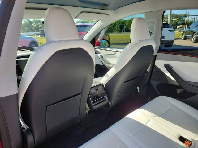 Used 2026 Tesla Model Y 2WD image 11
