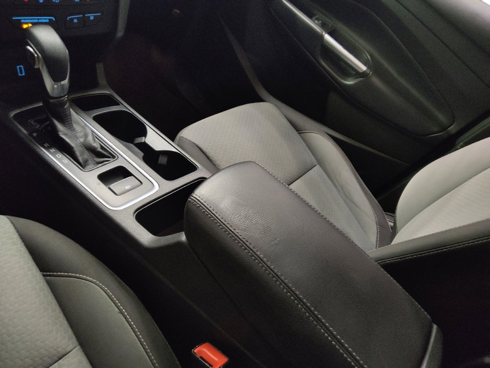 Used 2019 Ford Escape SE FWD image 26