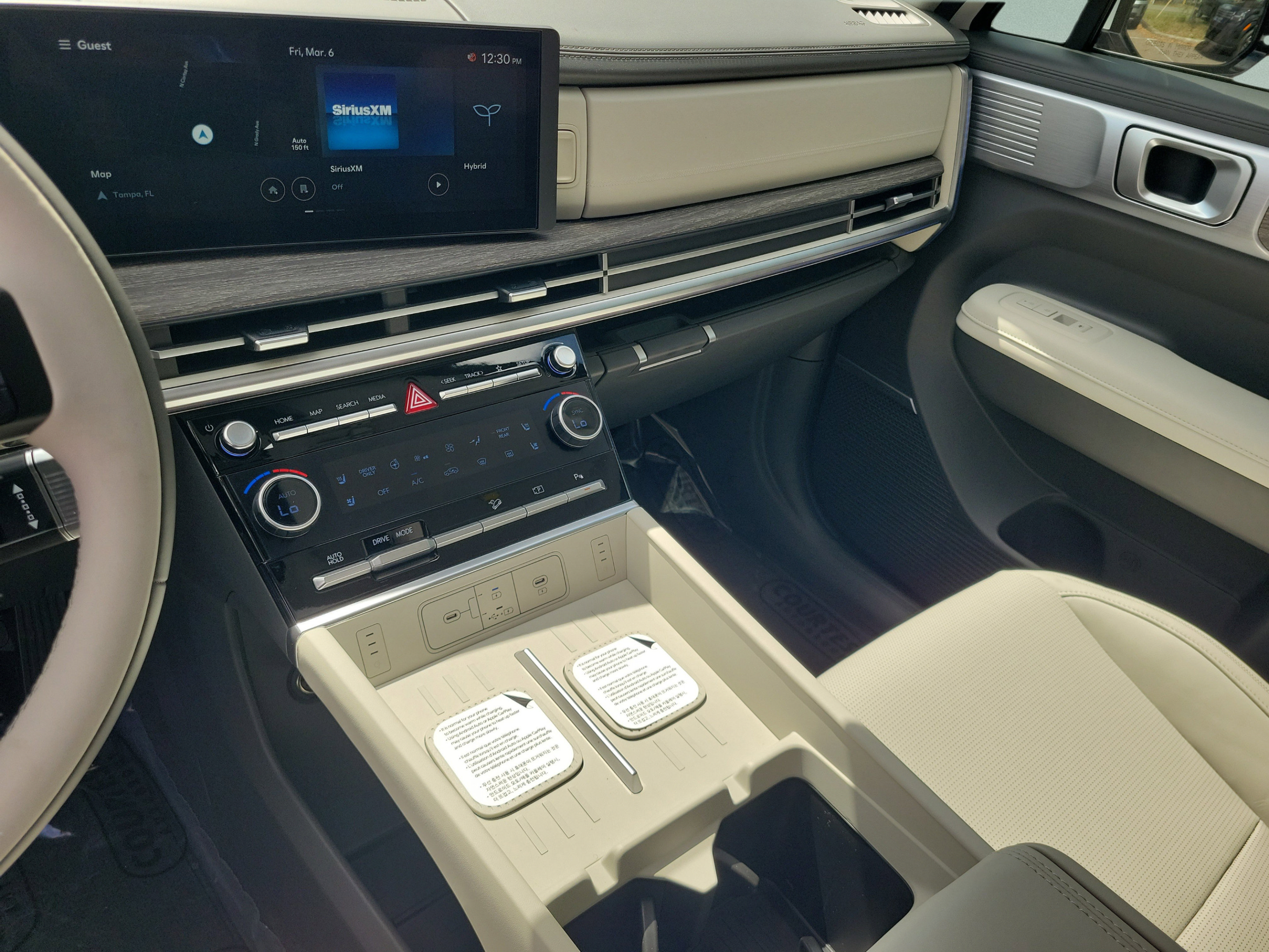 New 2026 Hyundai Santa Fe Calligraphy FWD image 28