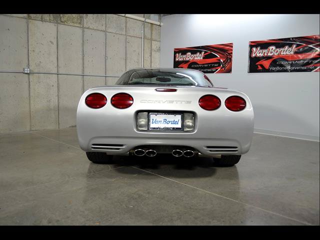 Used 1997 Chevrolet Corvette Coupe w/ Memory Pkg RWD image 6