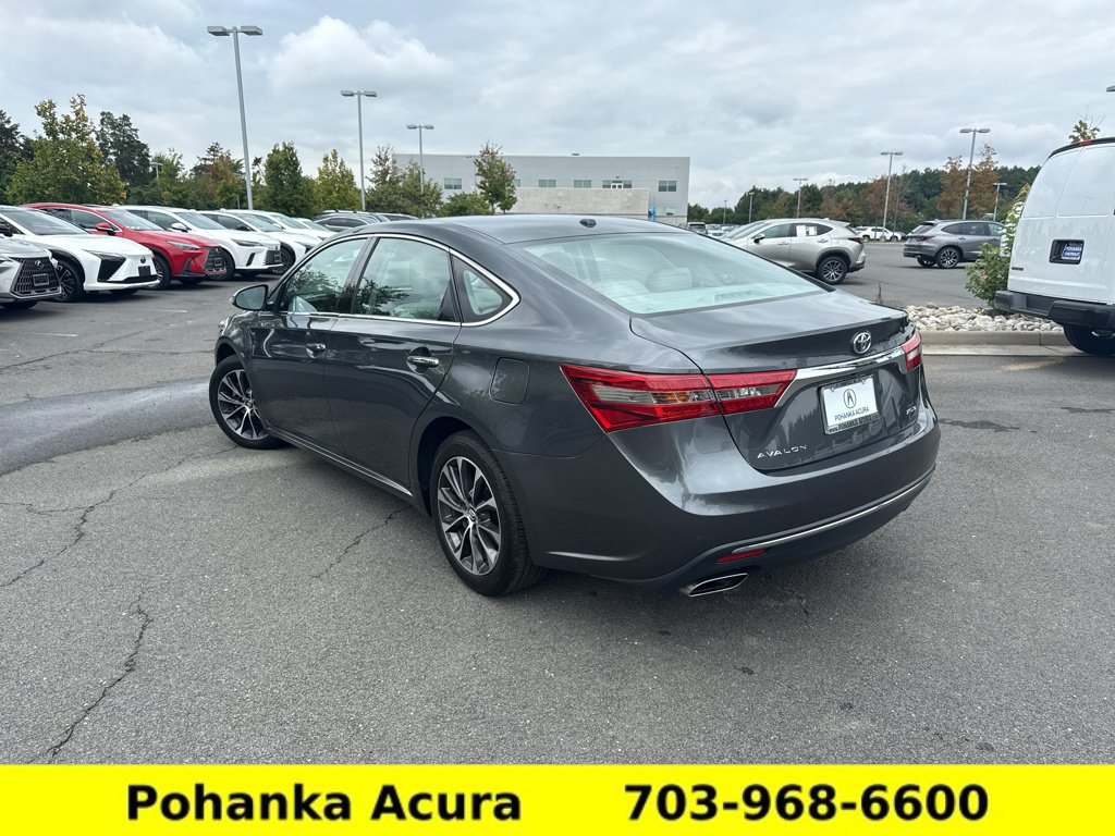 Used 2017 Toyota Avalon XLE Premium FWD image 5