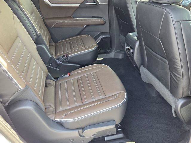 New 2026 GMC Acadia Denali Ultimate FWD image 15
