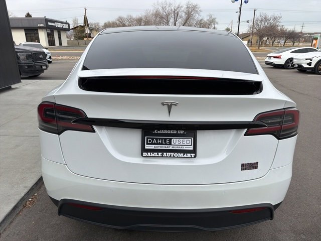 Used 2023 Tesla Model X Plaid image 7