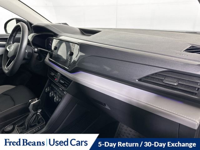 Used 2023 Volkswagen Taos SEL image 31