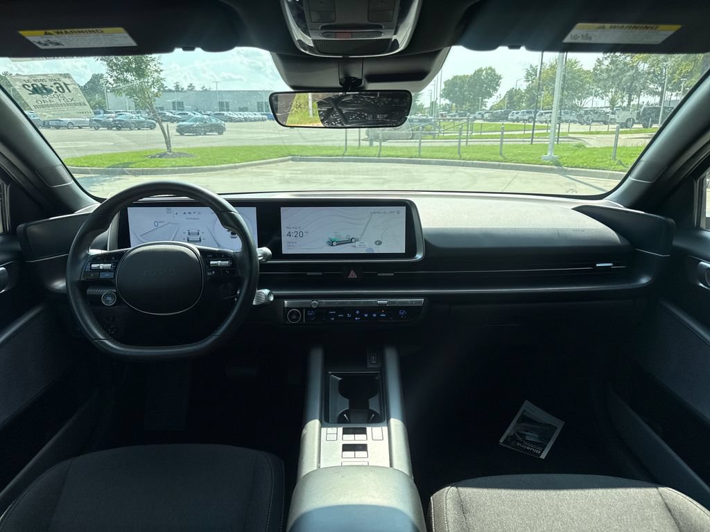 Used 2024 Hyundai Ioniq 6 SE RWD image 16