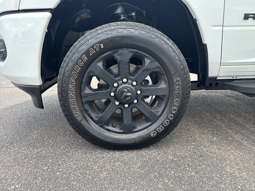Used 2024 RAM 3500 Big Horn w/ Night Edition AWD/4WD image 26
