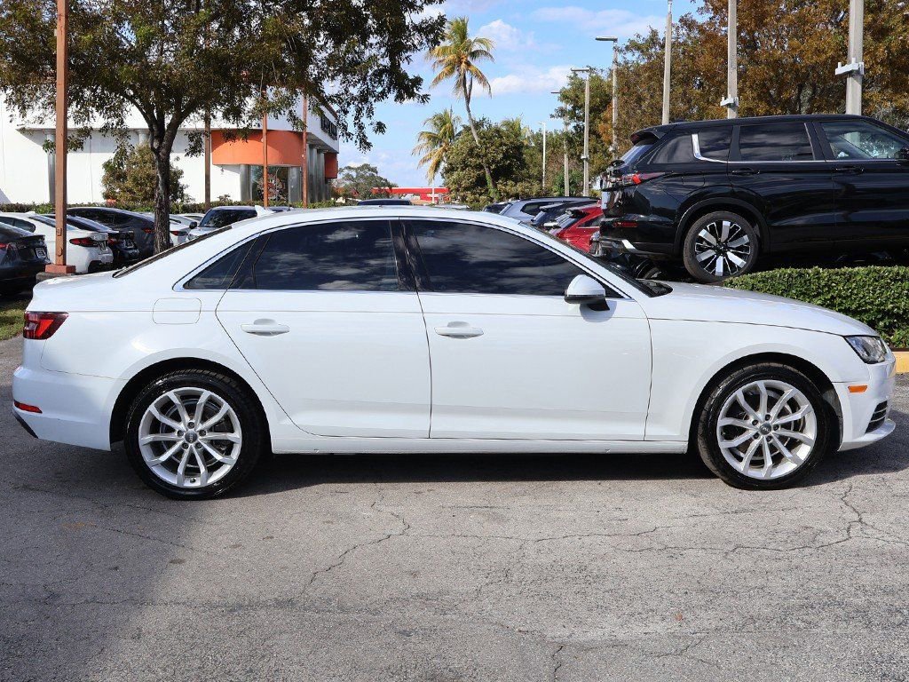 Used 2019 Audi A4 2.0T Premium w/ Convenience Package image 17